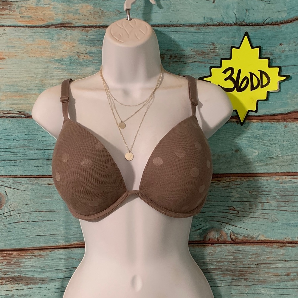 Victoria’s Secret Pink | Sz 36DD wear everywhere super push-up bra - like new